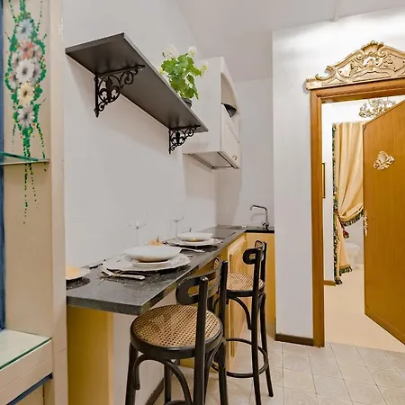 B Boutique Apartment *