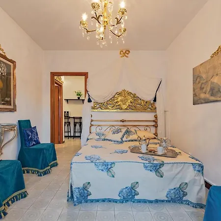 B Boutique * Pisa