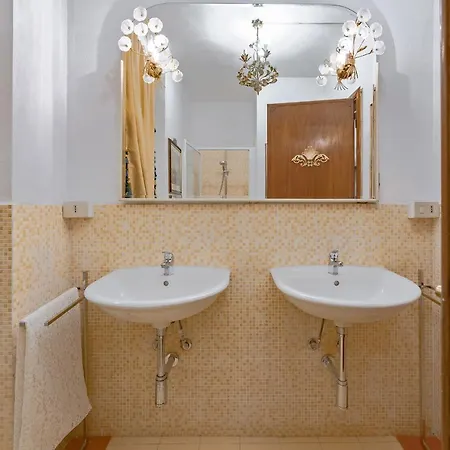 B Boutique Apartment Pisa